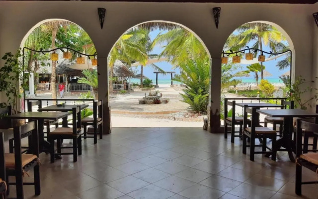 Mambo Ocean Resort
