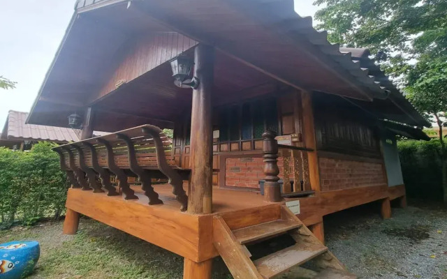 Metathsana Resort