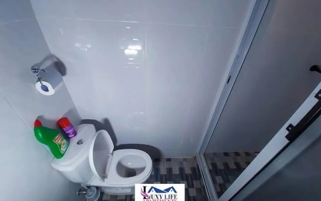 Lux Suites Luxylife Studios Kenol