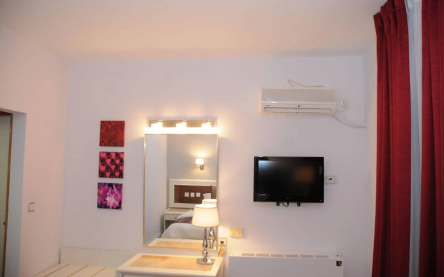 Tabar Hotel
