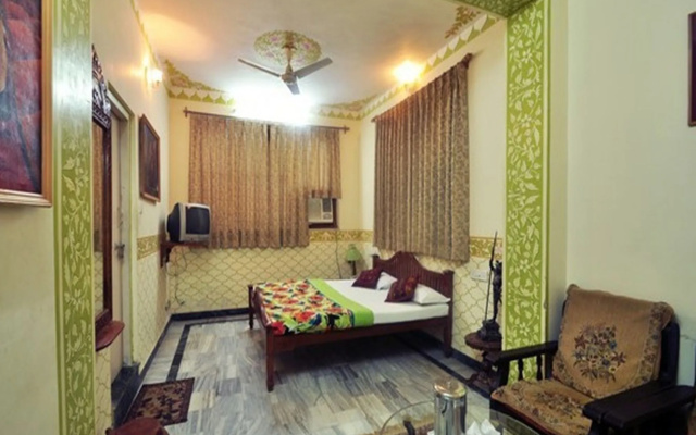 Hotel Teerth Palace