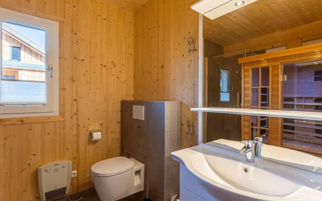 Lavish Chalet With Sauna Near Ski-slope