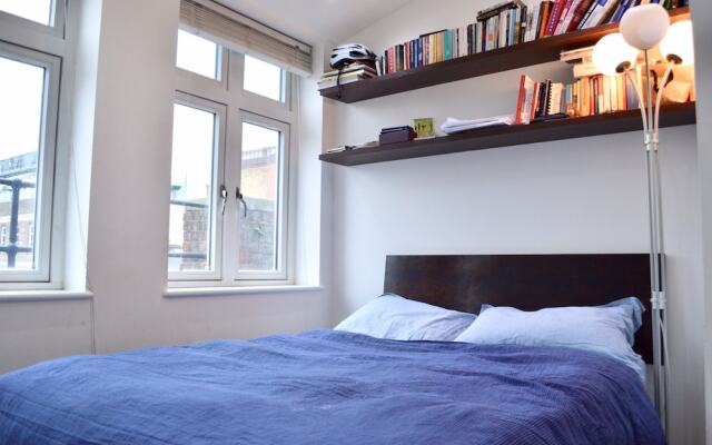 Апартаменты Studio Near Kings Cross комната для гостей