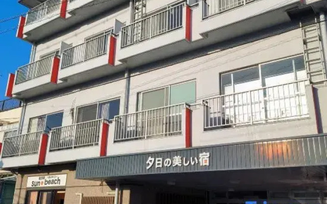 Sunset beauty hotel