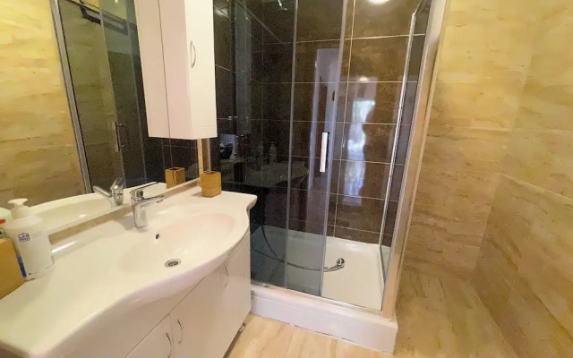 Apartman Combaj 1