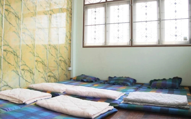 Charoengulpa Homestay