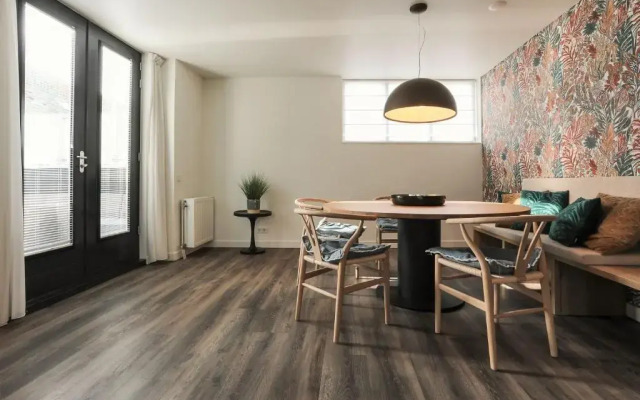 DDW74 Luxury Apartment in the centre of Domburg