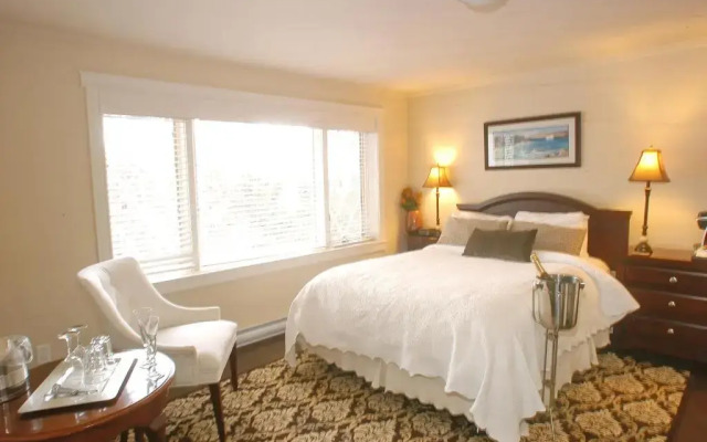 The Doctor's House Inn & Spa