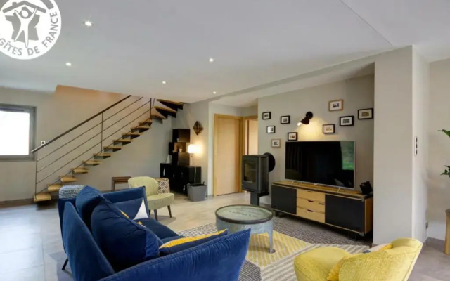 Gîte Montbrison, 4 pièces, 6 personnes - FR-1-496-157