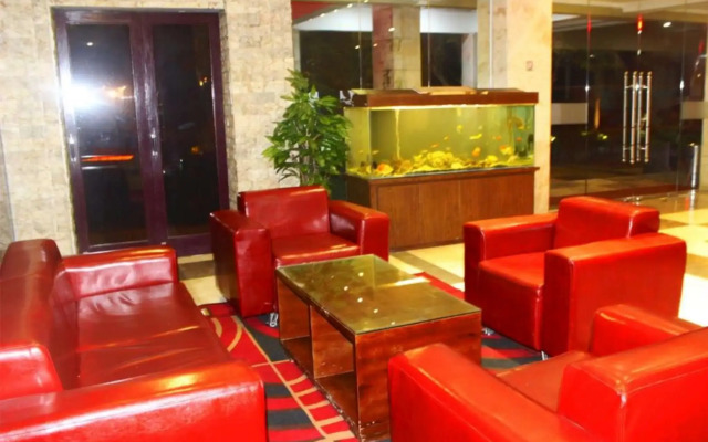 Albis Hotel