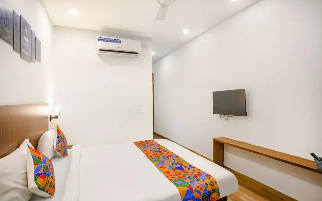 FabHotel Indirapuram By SBG