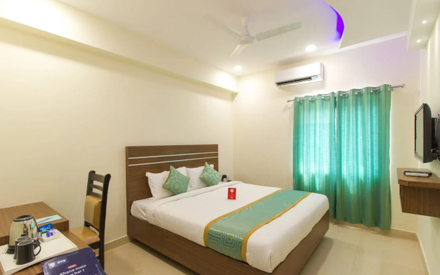 Hotel Golden Leaves By OYO Rooms