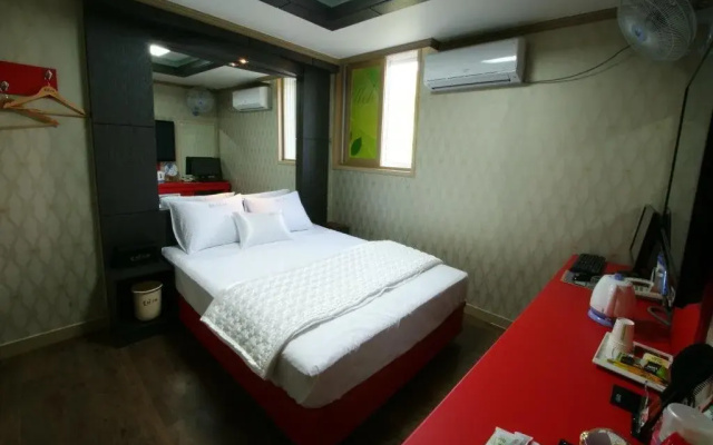 Olleh Motel