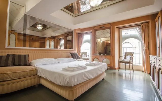 Chic House