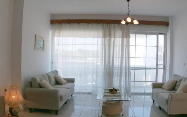 KOS Family House