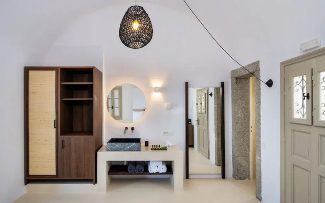 Azanti Suites