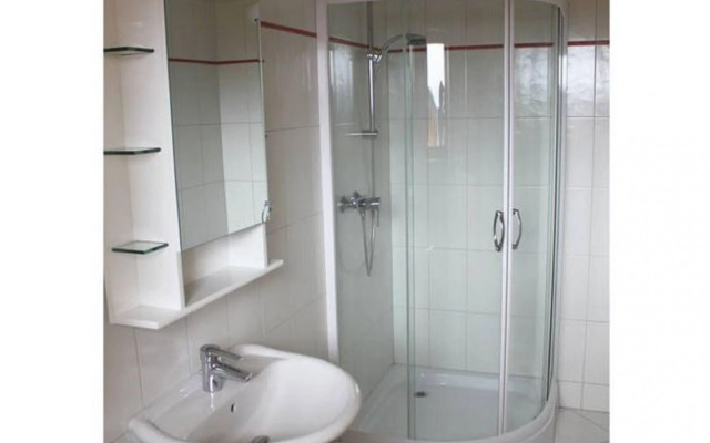 Spacious Chalet near Center of La Tzoumaz