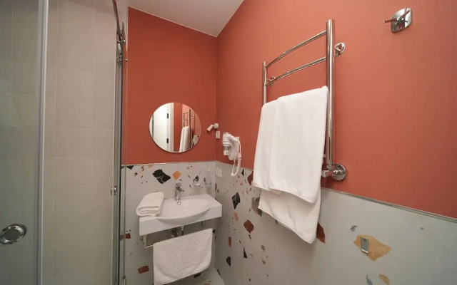 Sweet Home - Superior Apartment With Balcony