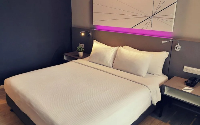The 12 Suite Empire Damansara