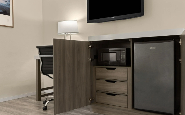 The Dylan, a Baymont by Wyndham