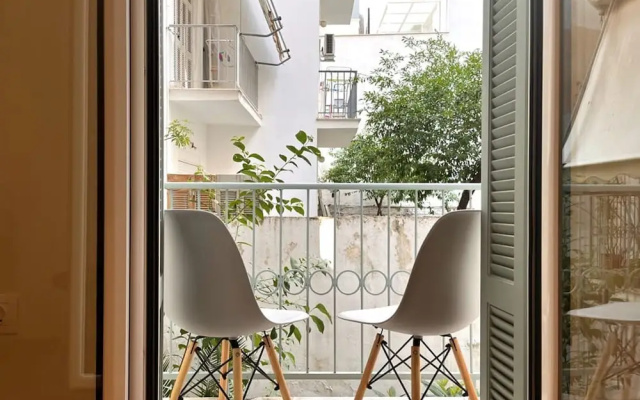 Modern Cozy Apartment