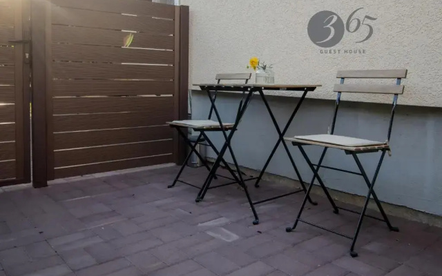 365 Guest House