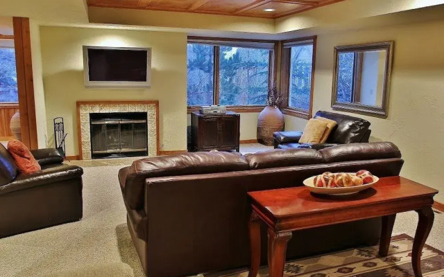 Park City Lowell Manor