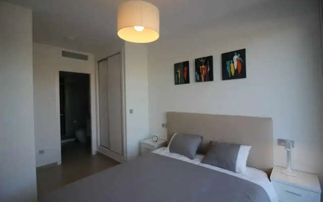 Torrevieja Apartment for 5 Guests