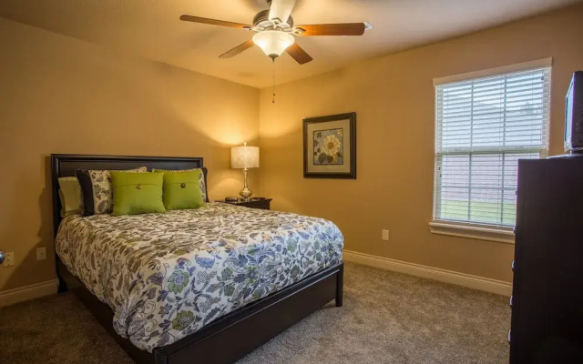 Branson Bluffs Retreat by RedAwning