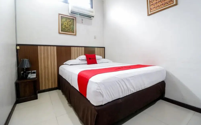 RedDoorz Plus @ Banjarmasin Tengah