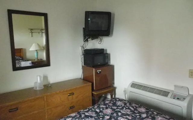 Red Rose Motel