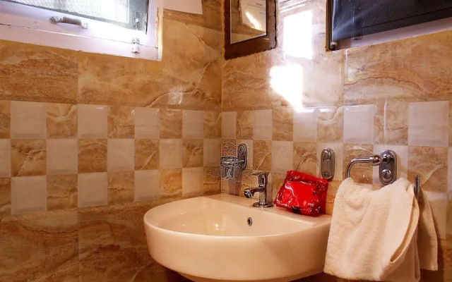OYO 4079 Nandini Homestay