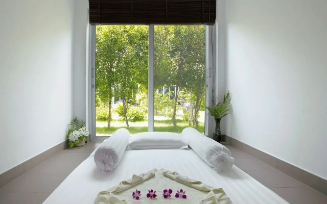 Mango Beach Resort