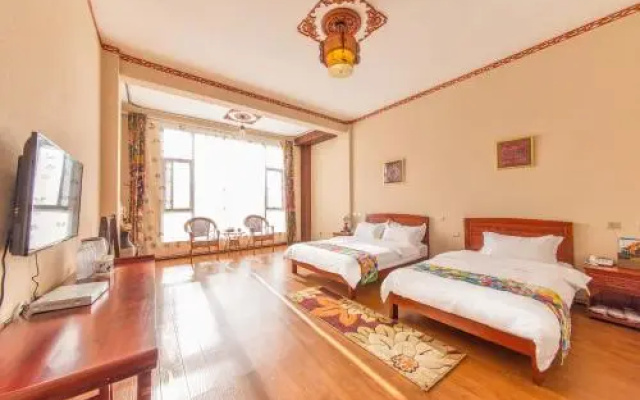 Dali Xiyun Holiday Hotel