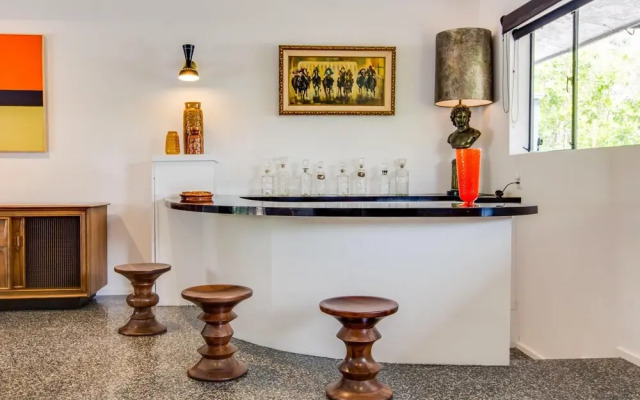 Mostero House