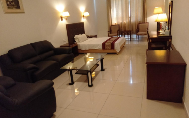 Excelsior Resort