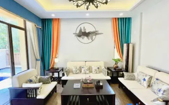Longrui Homestay (Aoyuan Yingde Chocolate Kingdom)