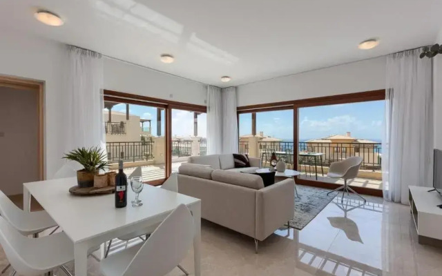Aphrodite Hills Premium Apartments