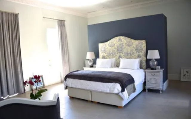 Chambray Estate