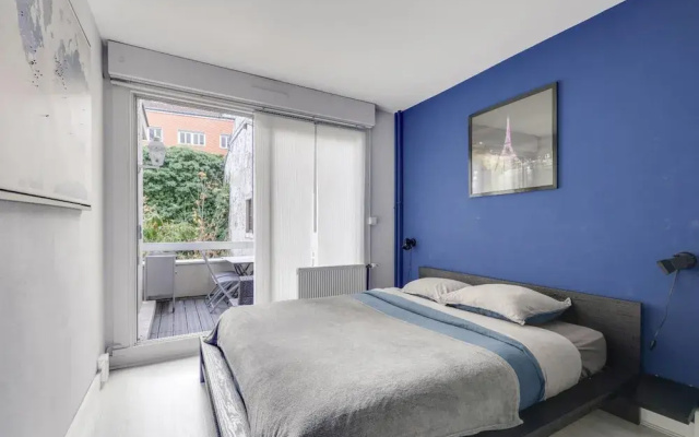 Modern 1bedroom Flat With Terrace in Trendy Paris XI