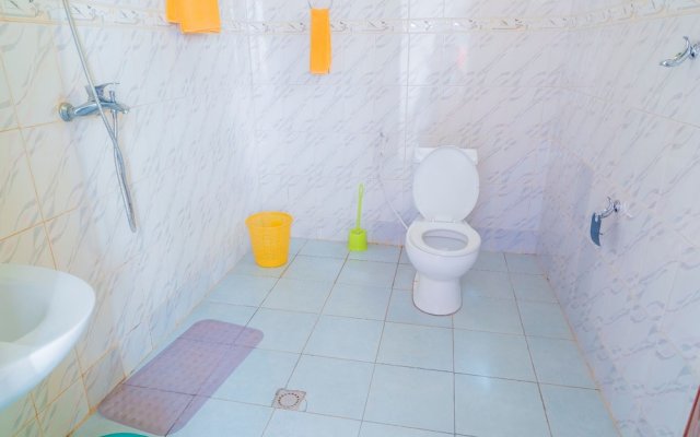 Radius Guest Flats in Kigali, Rwanda from 70$, photos, reviews - zenhotels.com bathroom