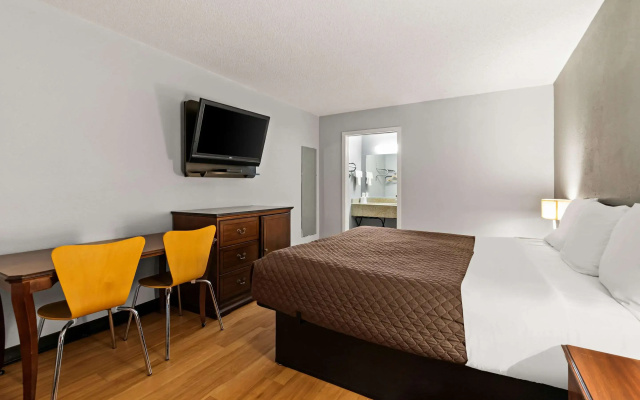 Motel 6 Brooklawn