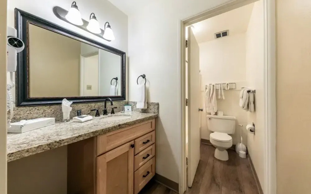 213 Bldg B 1 Bedroom Condo