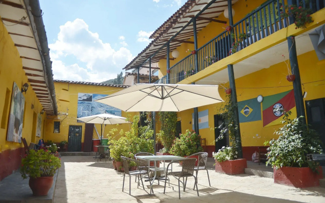 San Blas Backpacker Hostel