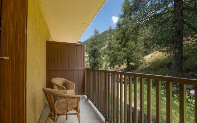 Apartment in Allos With Balcony