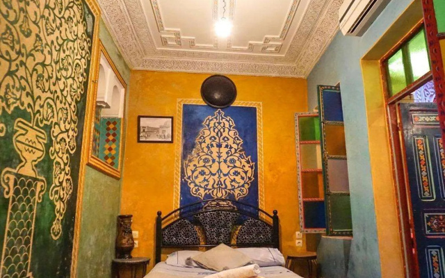 Riad Jennah Rouge - Hostel