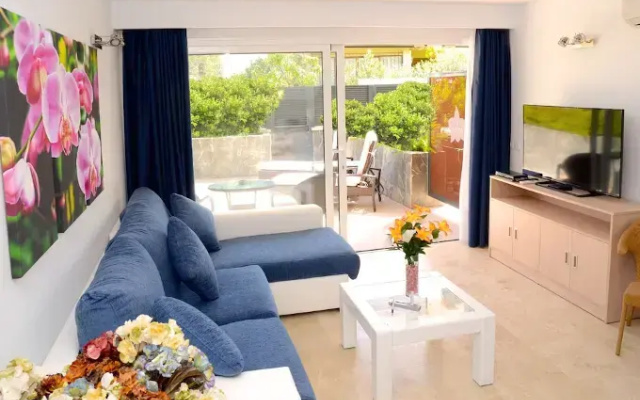 Apartamentos Cataleya