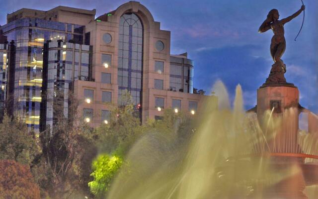 Отель Marquis Reforma Hotel Spa Мексика, Мехико - отзывы, цены и фото номеров - забронировать отель Marquis Reforma Hotel Spa онлайн вид на фасад