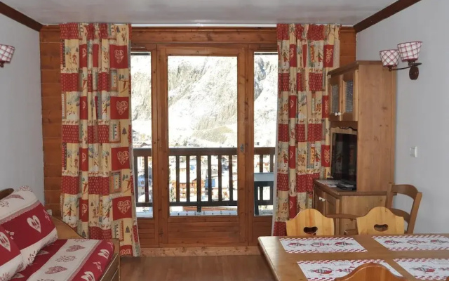 Hameau DE LA Vallee D'or - Gentiane 102 : 2 Pièces 4 Personnes / 2 Rooms 4 People