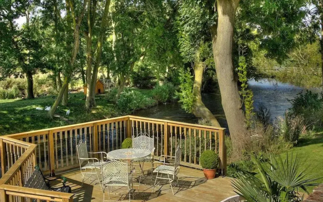 Goss Hall Bed & Breakfast